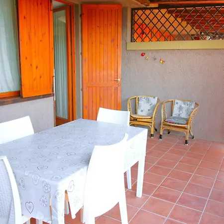 In Cugnana With Garden Cugnana Verde