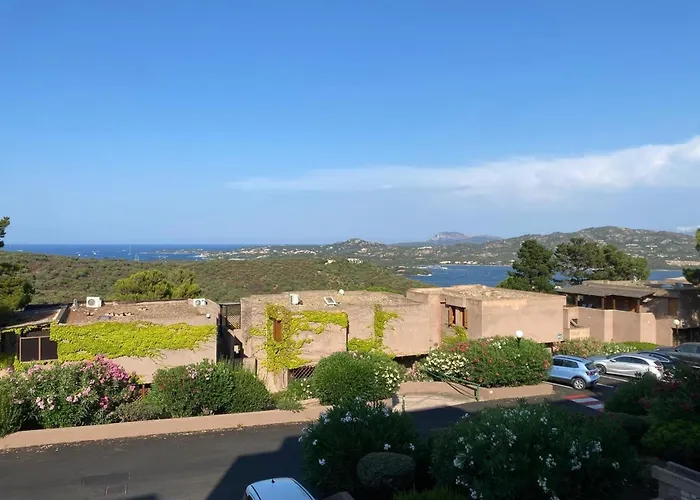 In Cugnana With Garden